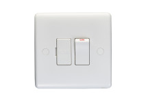 Switched Fused Spur 13A White*