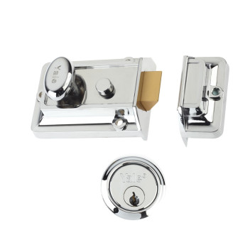 Yale 77 Traditional Nightlatch PC 60mm