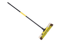 Bulldozer 18\" Heavy Duty Dual Fill Bass / PET Broom with Metal Handle